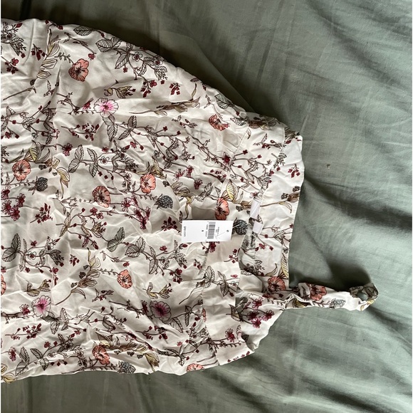 Halter top - Picture 2 of 2